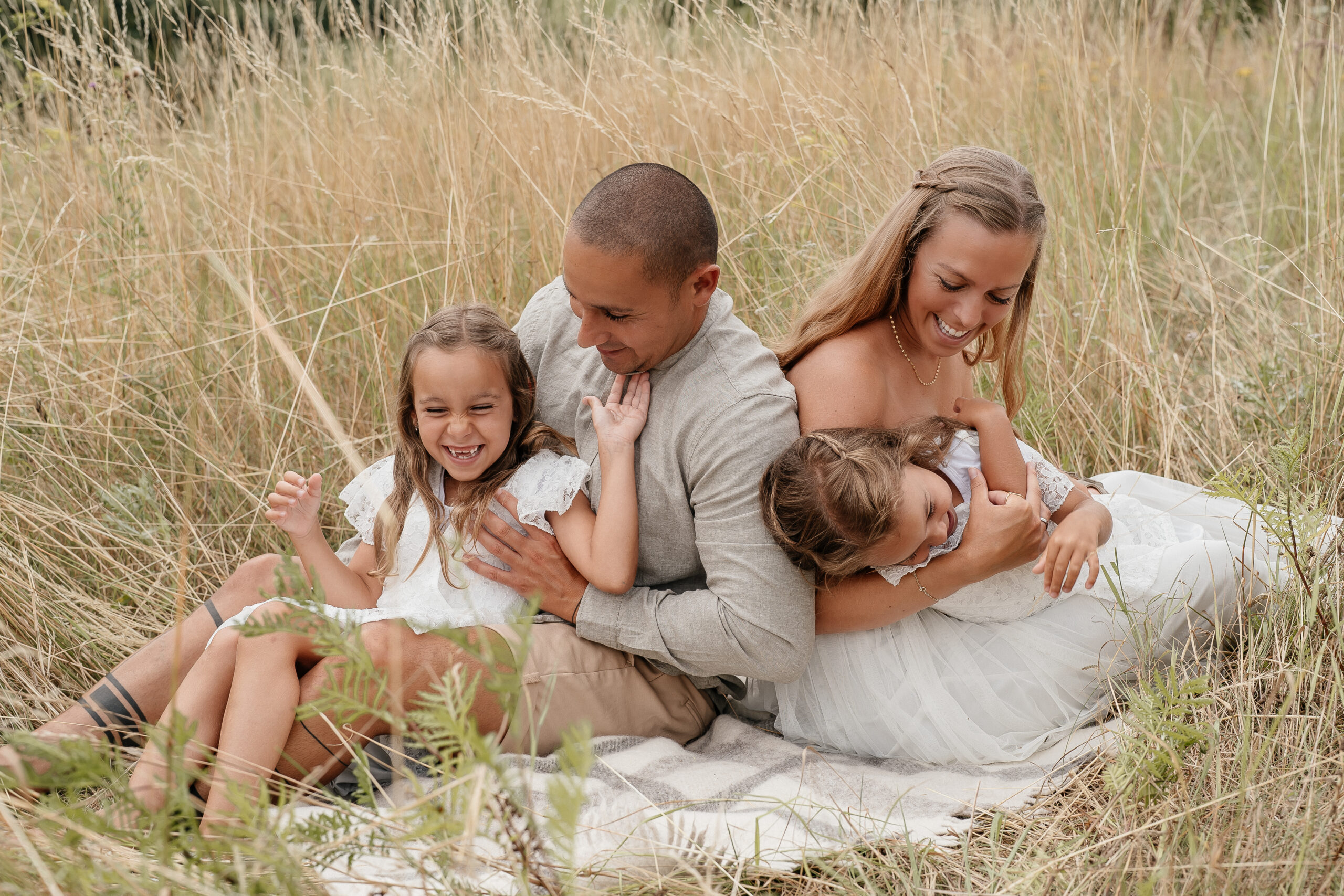Isabella & her family